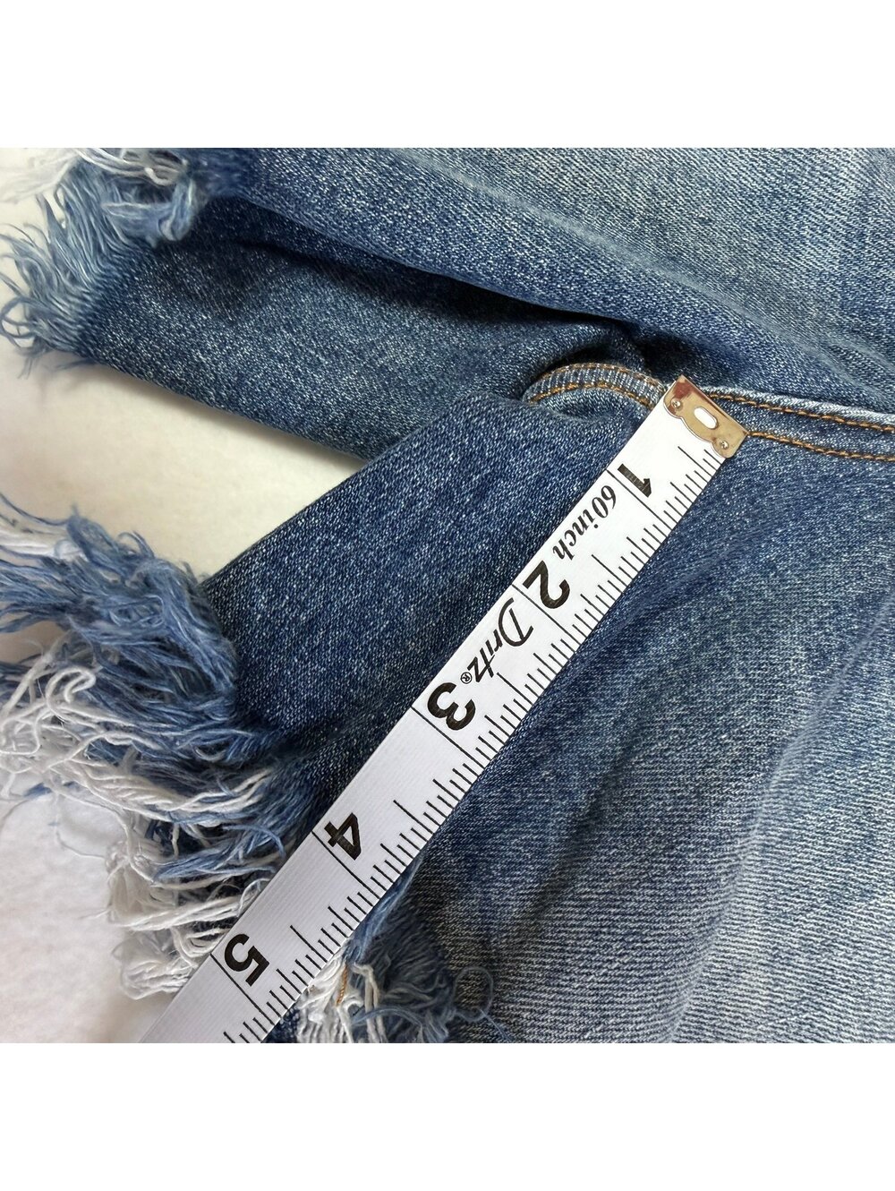 NWT Risen Jeans High Rise Distressed Frayed Hem Denim Shorts Size L - Picture 5 of 7
